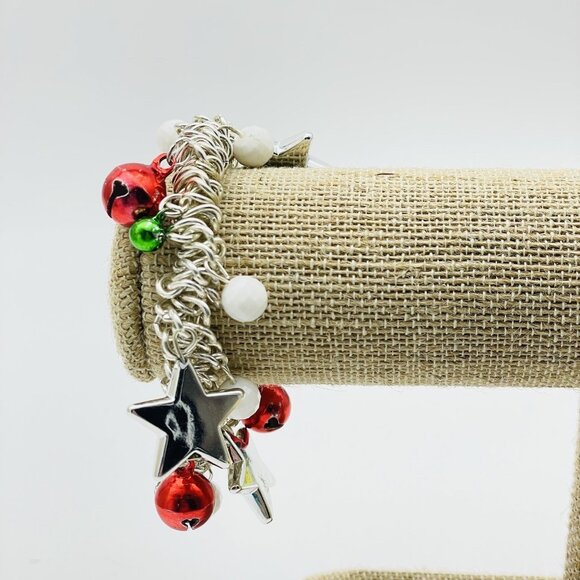 Christmas Charm Bracelet Stretch Silver Tone Stars Bells Holiday Jewelry - Picture 6 of 6